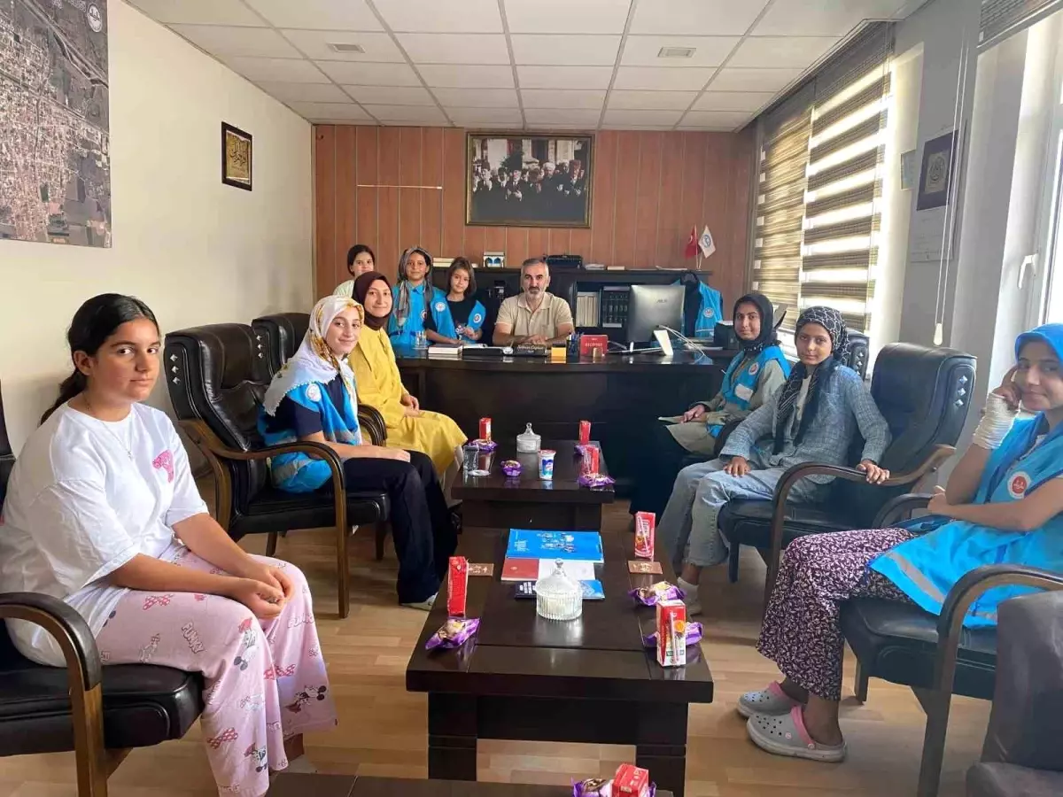 Germencik'teki Yaz Kur'an Kursu Öğrencilerinden Gazze'ye Yardım