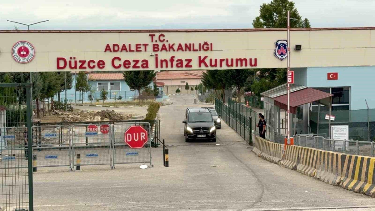 Düzce'de 17 Bin Şahıs Sorgulandı, 74 Kişi Yakalandı