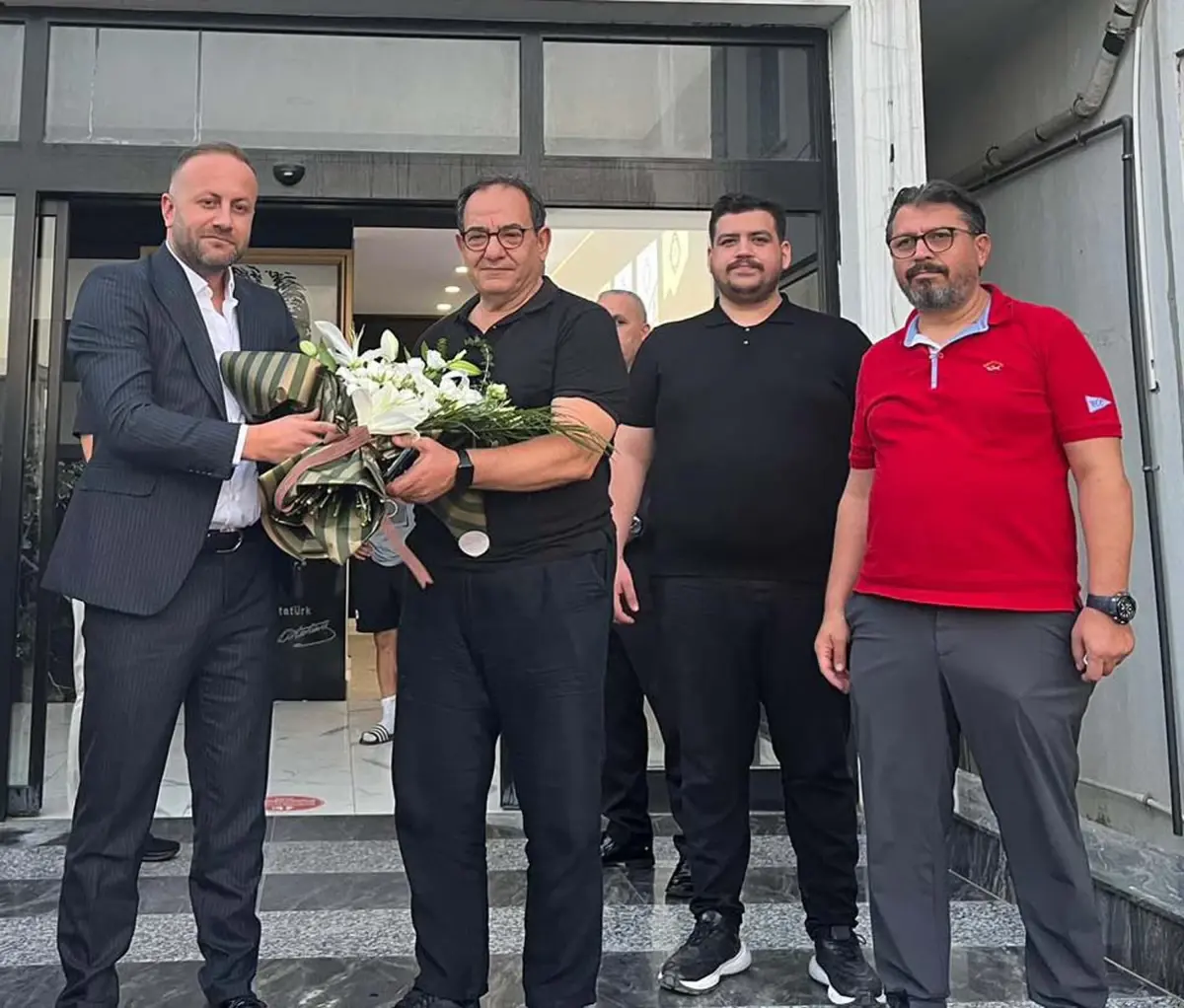 Altay'da Başkan Adayı Belirsizliği Taraftarları Endişelendiriyor