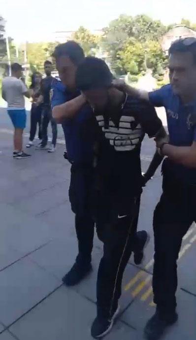 ankara da kilicli saldiri saldirgan tutuklandi 18959253 9975 m