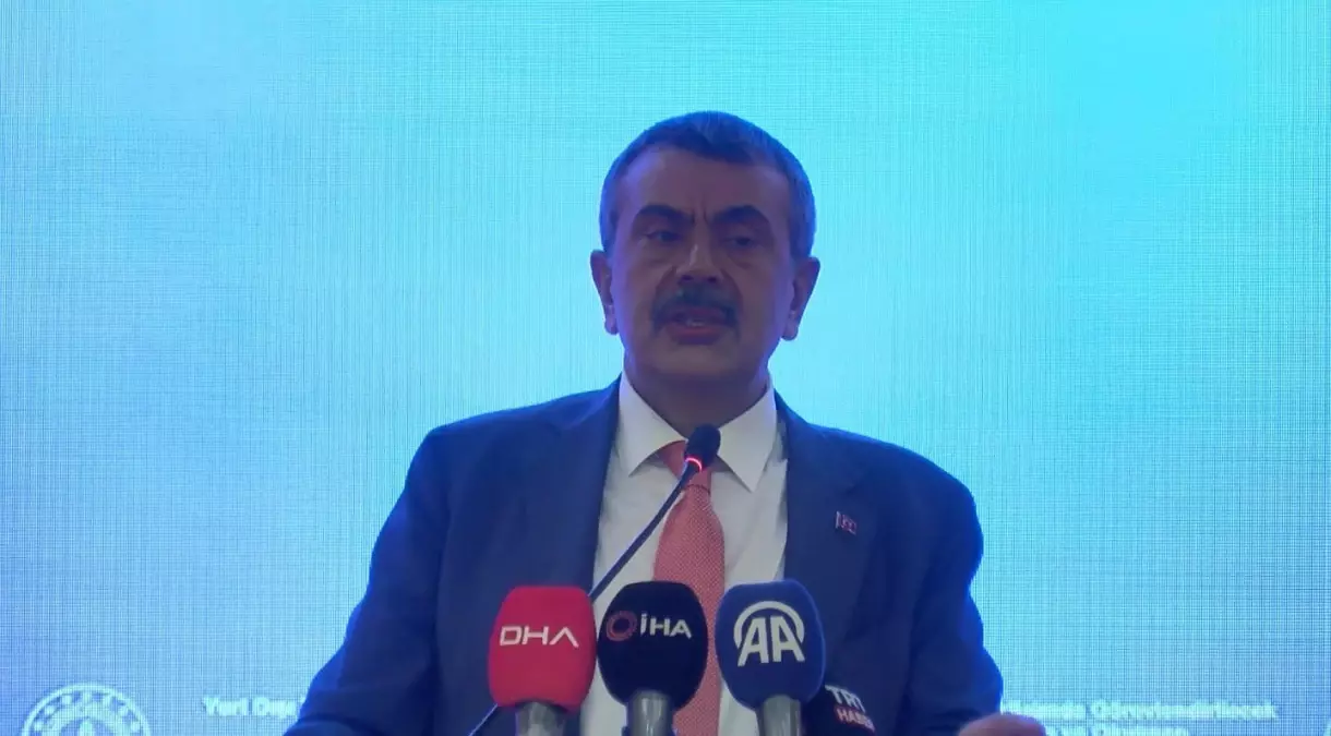 Bakan Tekin: Öğretmen Başına Düşen Öğrenci Sayısı 16-18 Bandında