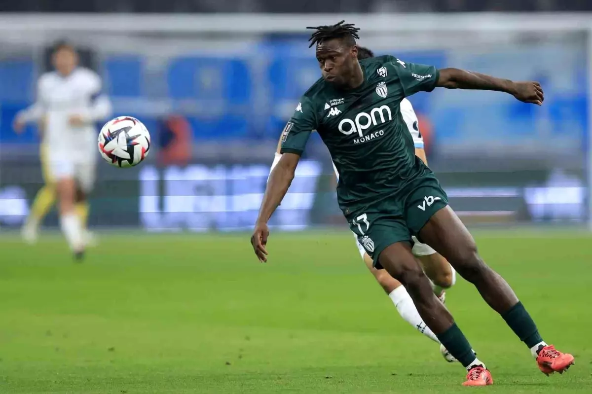 Engin Fırat'tan Wilfried Singo Açıklaması: Galatasaray'a Güç Katalar