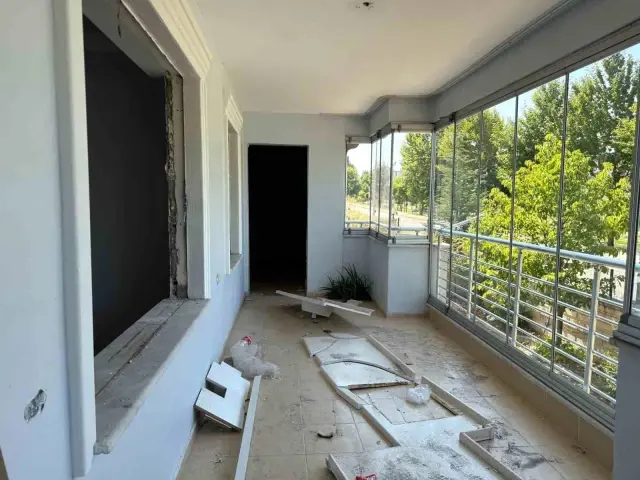 ihale ile aldigi evde eski sahibin yaptiklari 6 18957217 o