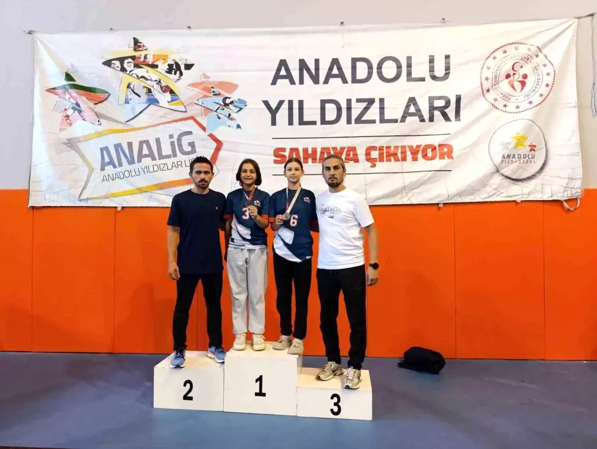 Düzceli Karateciler Anadolu Yıldızlar Ligi Finallerinde Başarı Elde Etti