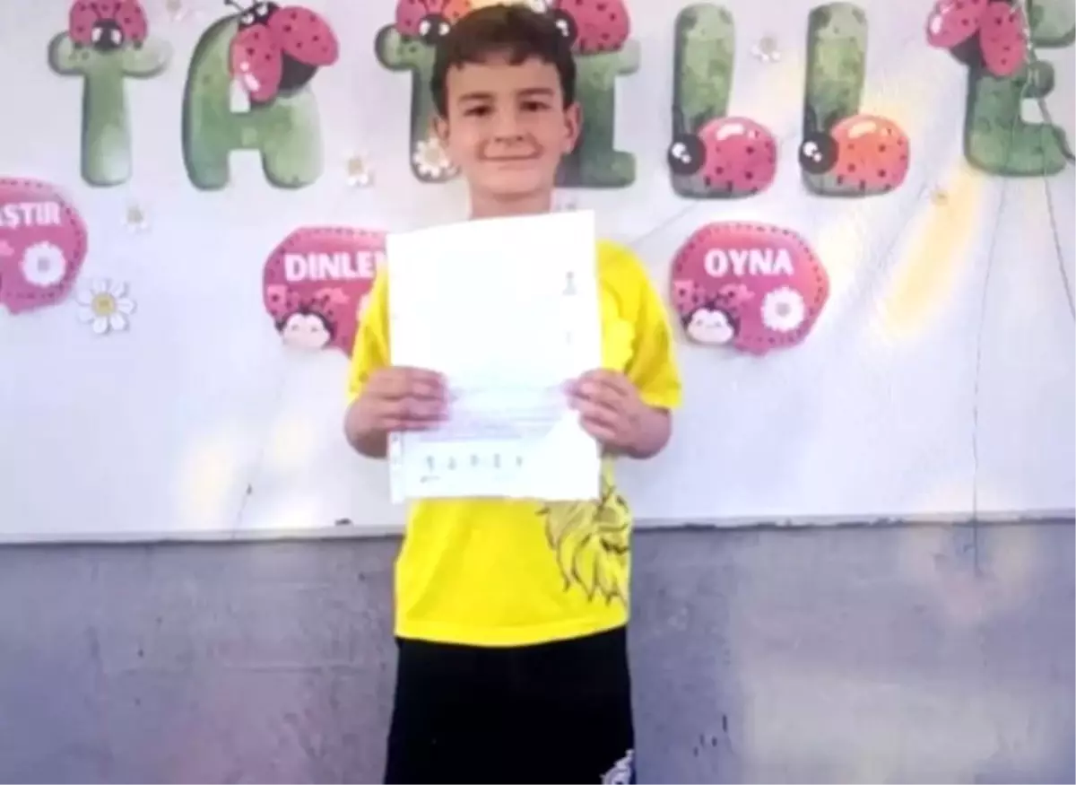 Gaziantep-Şanlıurfa Otoyolunda Feci Kaza: 7 Yaşındaki Çocuk Hayatını Kaybetti