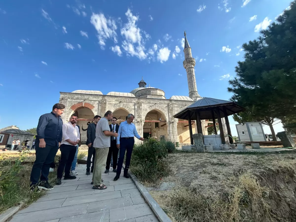 Edirne'deki Muradiye Camisi Mevlevihanesi'nin Yeniden İhya Çalışmaları Devam Ediyor