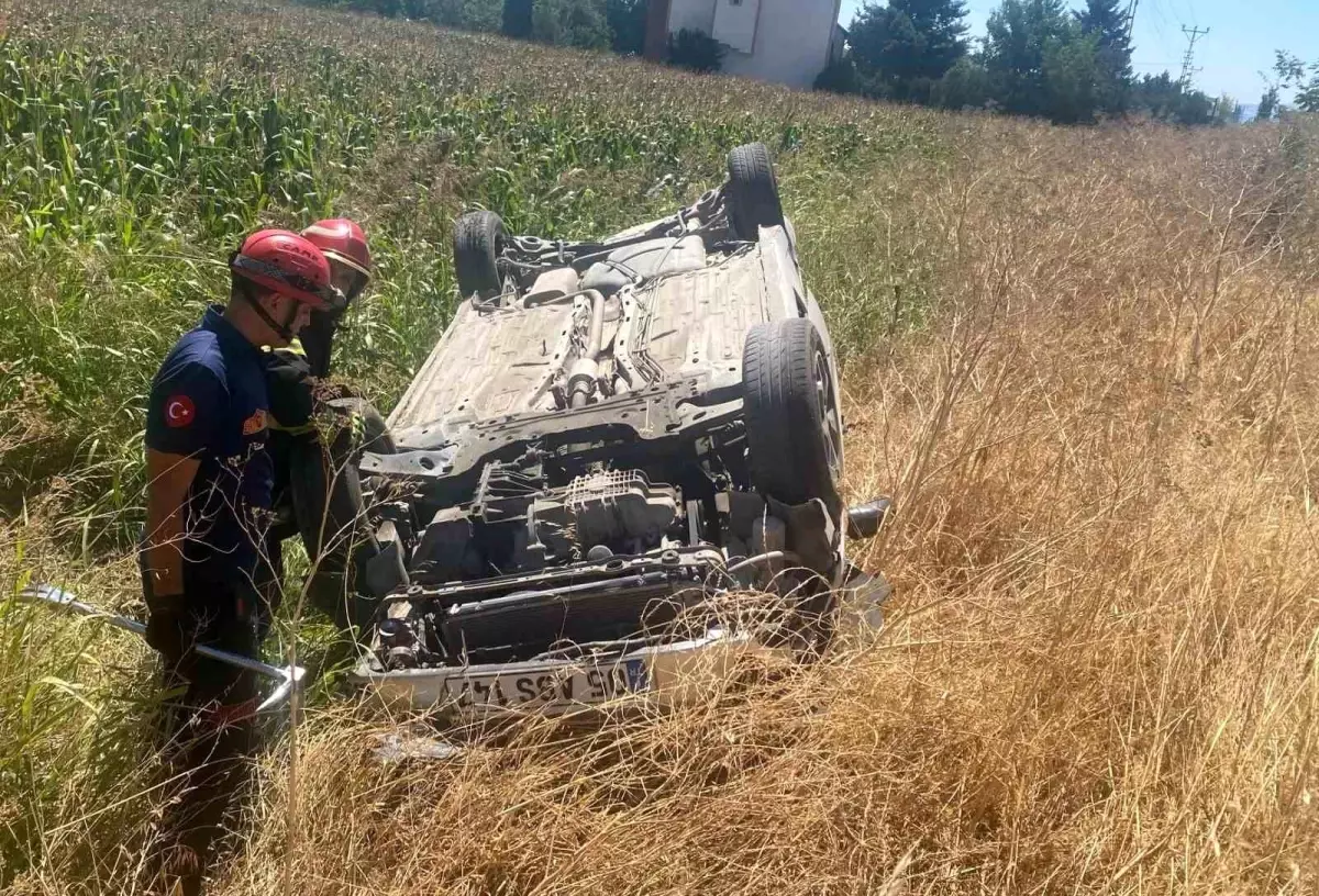 Amasya'da Kontrolden Çıkan Araç Şarampole Uçtu