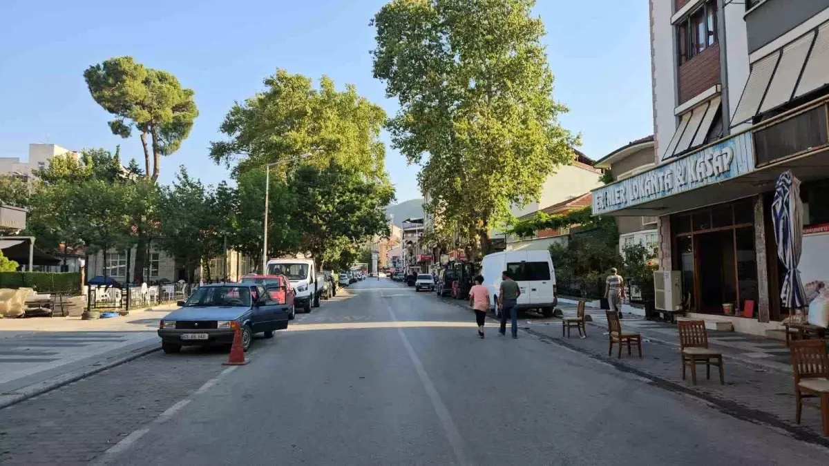 Balıkesir Sındırgı'da 4.2 Büyüklüğünde Artçı Deprem