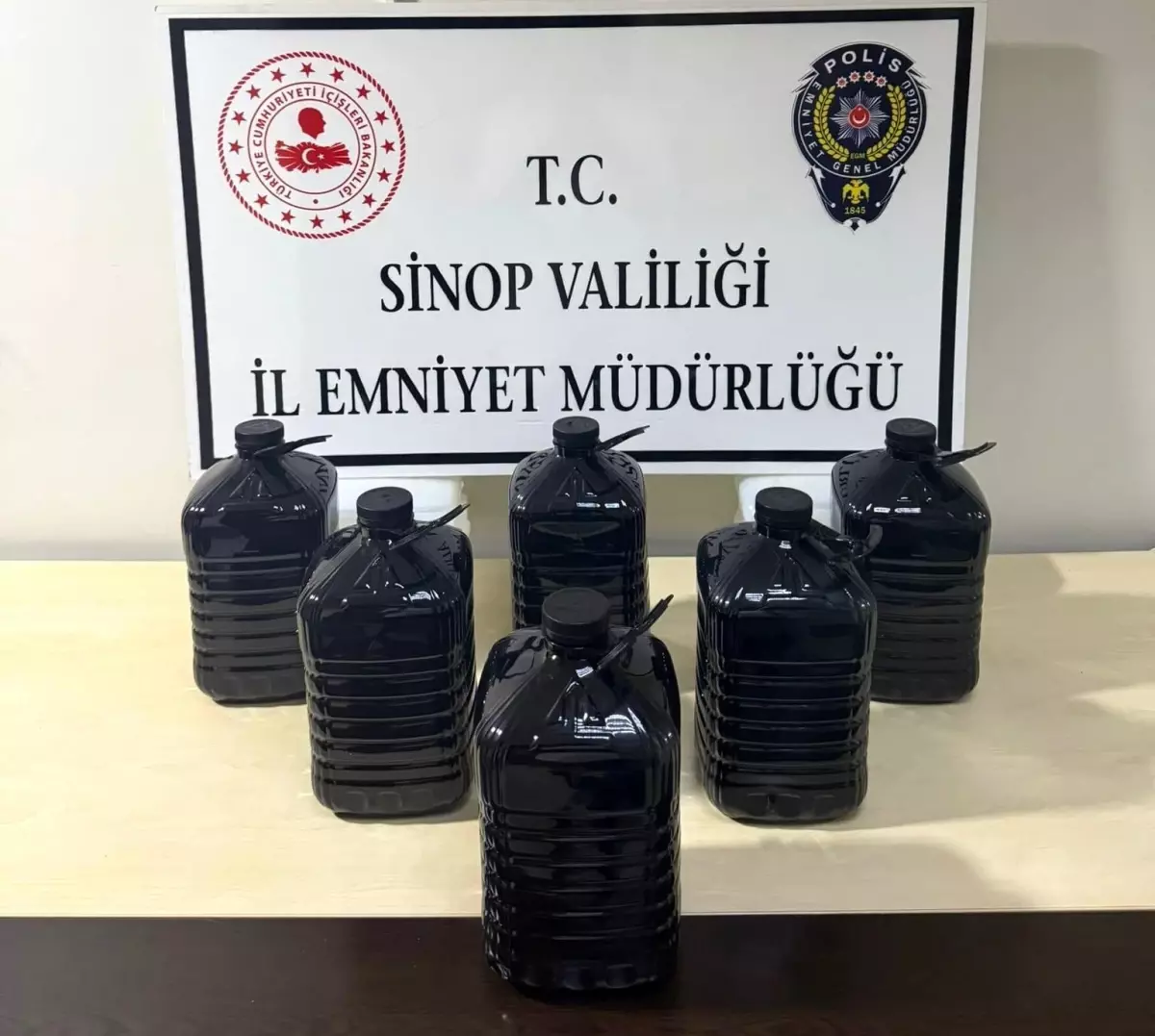 Sinop'ta 30 Litre Etil Alkol Ele Geçirildi