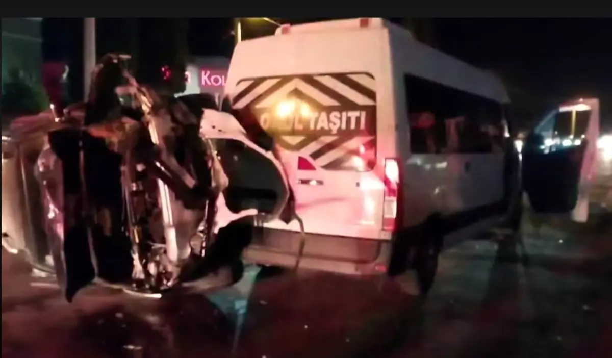 Söke'de Trafik Kazası: 3 Yaralı