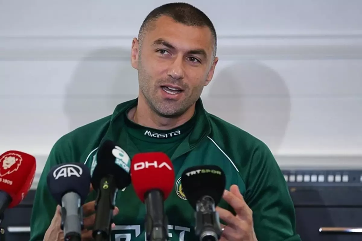 Süper Lig'de yılın sürprizi! Hoş geldin Burak Yılmaz