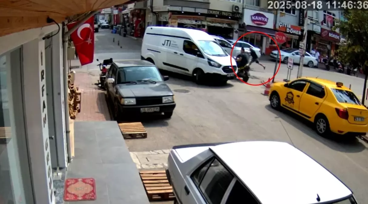 Bursa'da Yayaya Kamyonet Çarpması: Yaralı