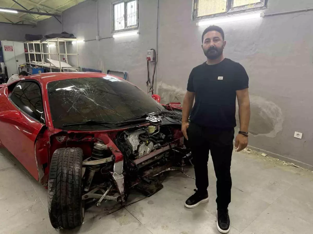 17 Milyon Liralık Ferrari ile Kaza: Usta Hakan Yılmaz Açıklamalarda Bulundu