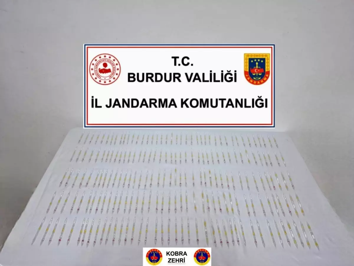 Burdur'da 60 Milyon Lira Değerinde Kobra Zehri Ele Geçirildi