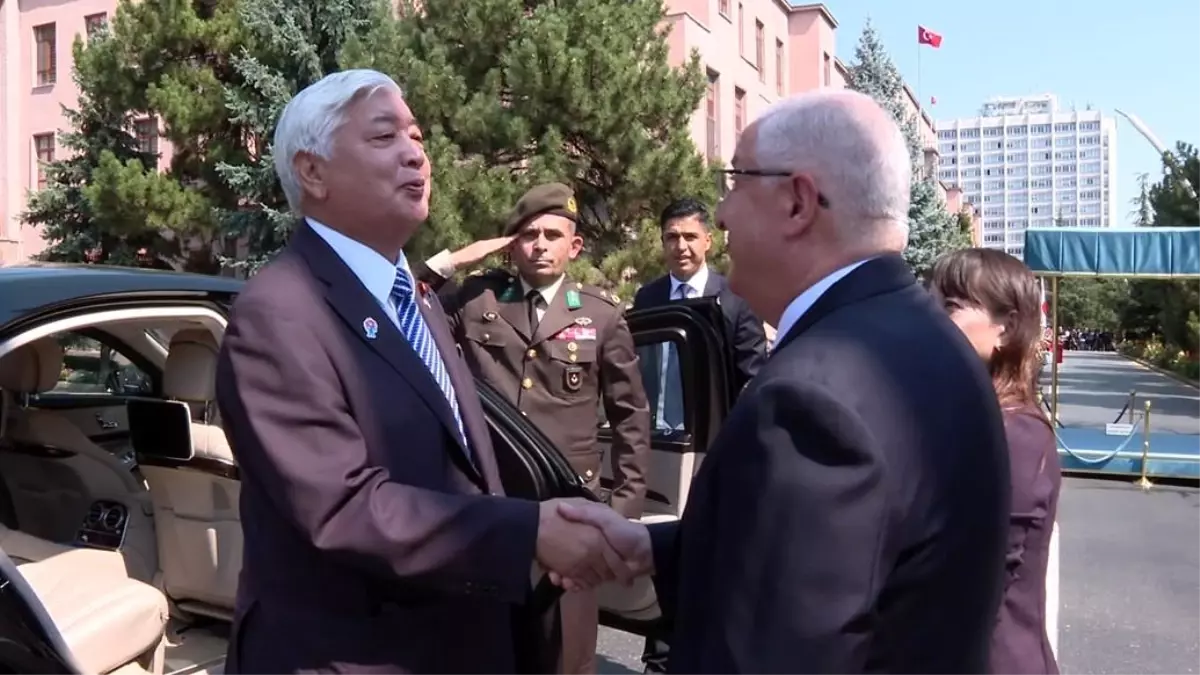 Japonya Savunma Bakanı Nakatani, Türkiye'de