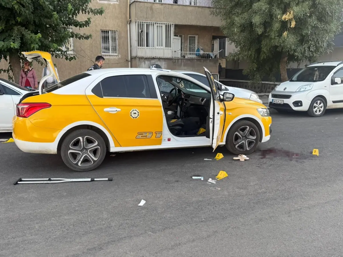 Diyarbakır'da boşanma aşamasındaki eşini öldüren adam intihar etti