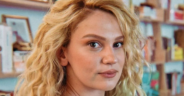 Farah Zeynep Abdullah kimdir? Farah Zeynep Abdullah kaç yaşında, nereli? Farah Zeynep Abdullah kimdir? Farah Zeynep Abdullah kaç yaşında, nereli?