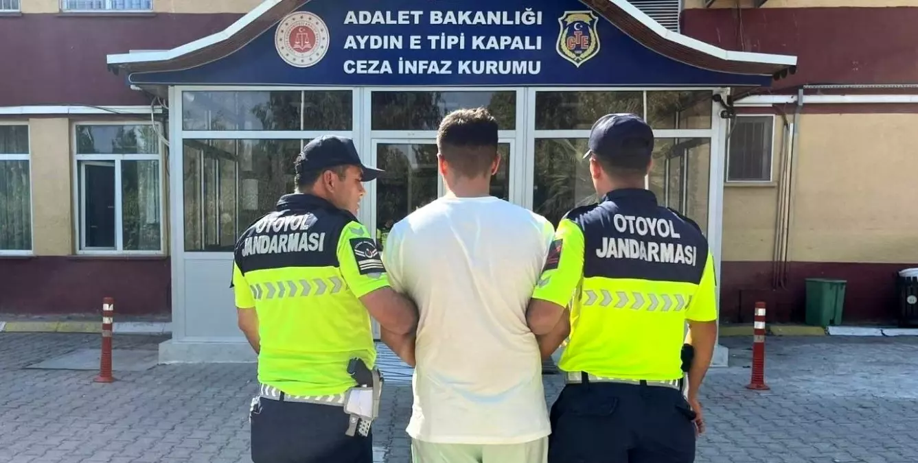 Hakkında 12 Yıl Ceza Bulunan Dolandırıcı, Jandarma Tarafından Yakalandı