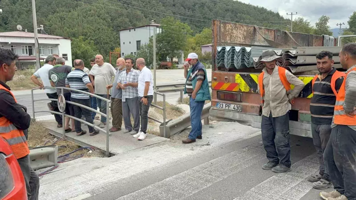 Samsun'da Yaya Geçidinin Kaldırılmasına Karşı Eylem