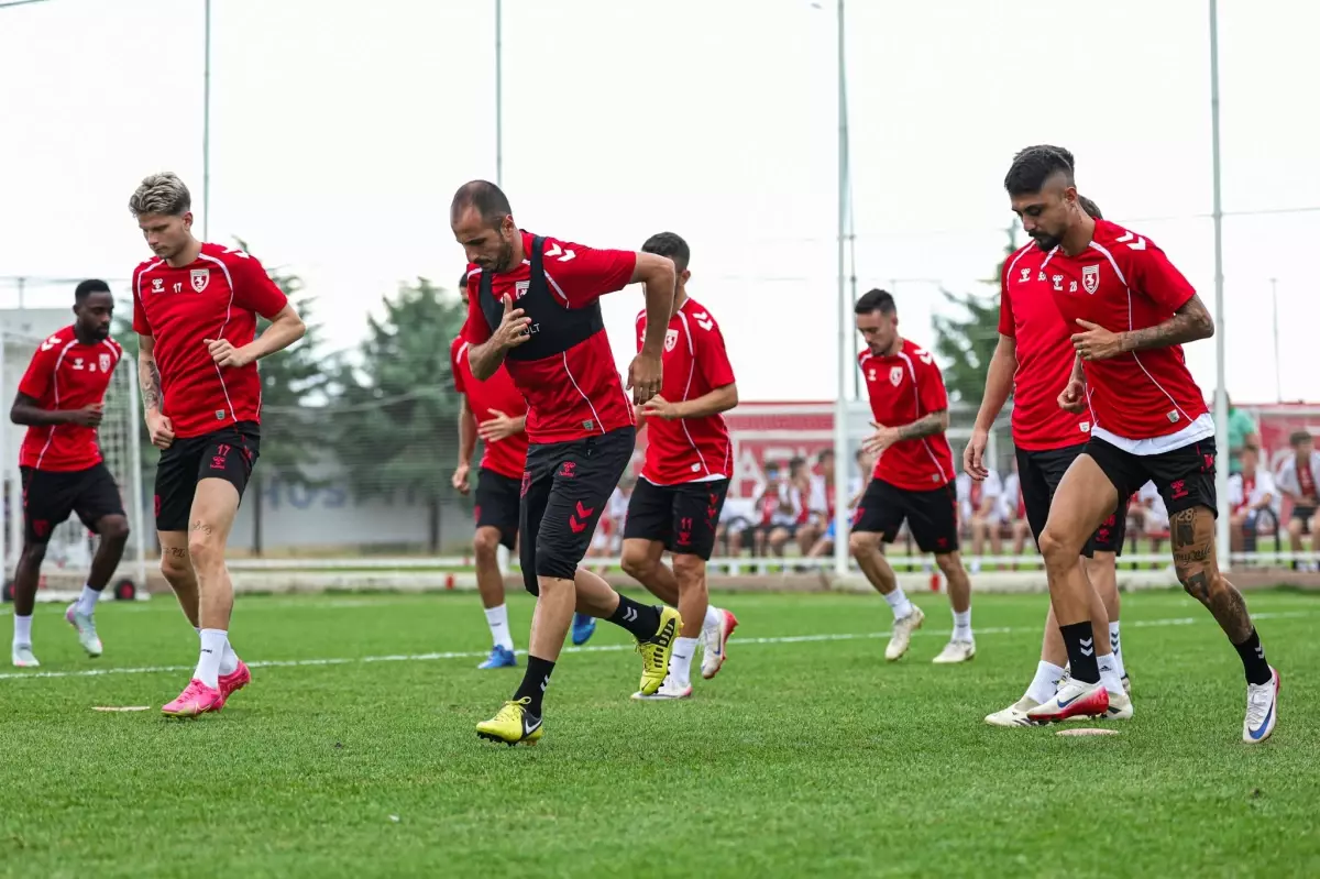 Samsunspor, UEFA Avrupa Ligi Hazırlıklarını Sürdürüyor