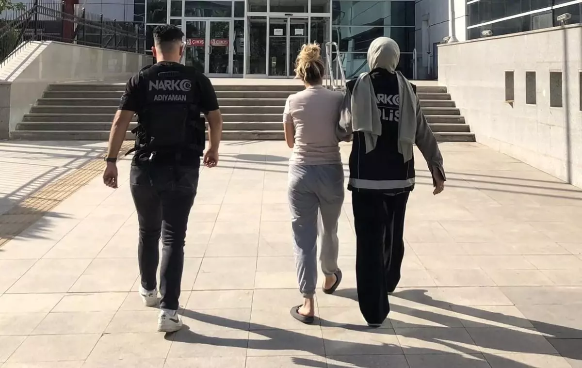 Uyuşturucu Suçlarından Aranan Kadın Adıyaman'da Yakalandı
