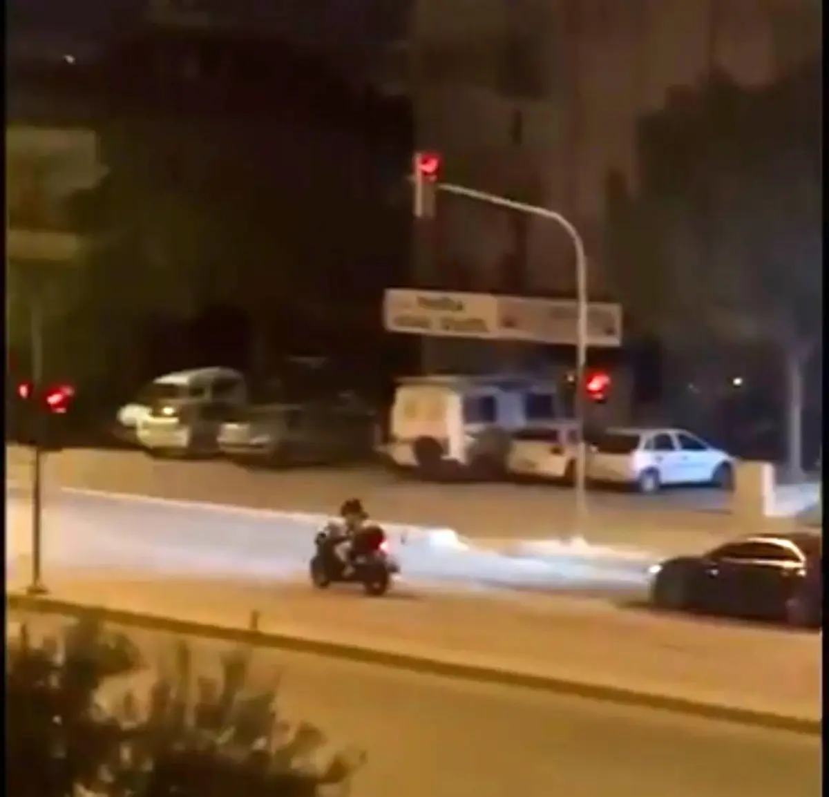 Abartılı Egzozlu Motosiklet Sürücüsüne 11 Bin TL Ceza