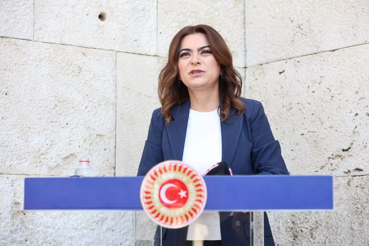 DEM Parti: Siyaset Çözüm için Hızlı Adımlar Atmalı