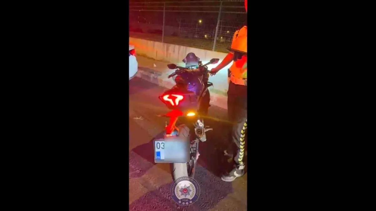 Afyonkarahisar'da 116 Motosiklet Trafikten Men Edildi
