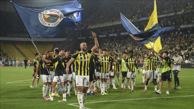 Fenerbahçe Benfica hangi kanalda? Fenerbahçe Benfica maçını hangi kanal veriyor, nerede izlenir?