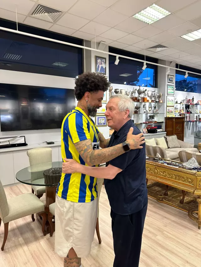 fenerbahcelileri duygulandiran bulusma 18966356 6928 m