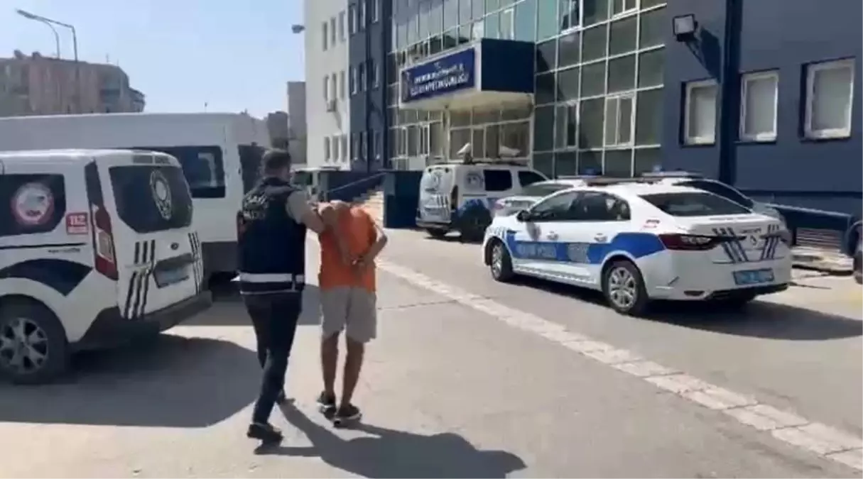 İskenderun'da Aranan Dolandırıcı Yakalandı