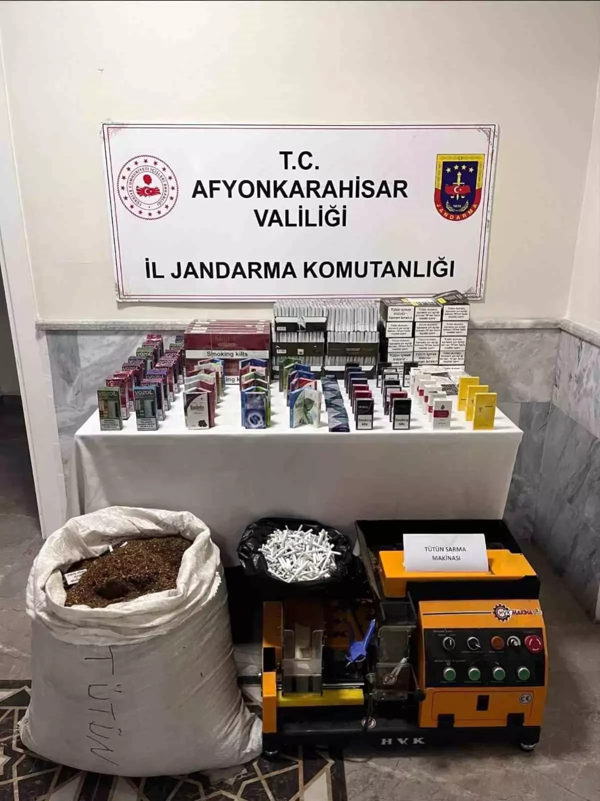 Afyonkarahisar'da 19 Kilogram Dökme Tütün Ele Geçirildi