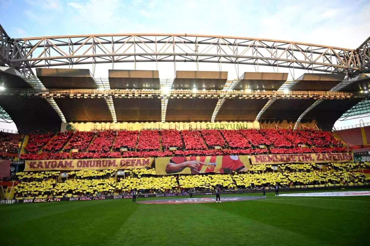 Kayserispor-Galatasaray Maçı İçin Biletler Tükeniyor
