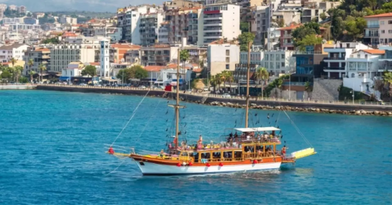 Kuşadası nerede? Kuşadası'na nasıl gidilir?