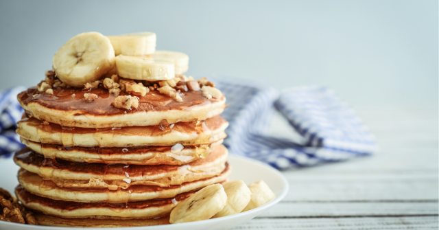 Pankek Tarifi! Yumuşacık ve kabaran kolay pankek nasıl yapılır?