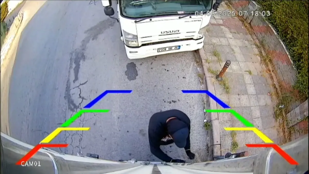 İstanbul'da Hırsızlık Yapan İki Şüpheli Yakalandı