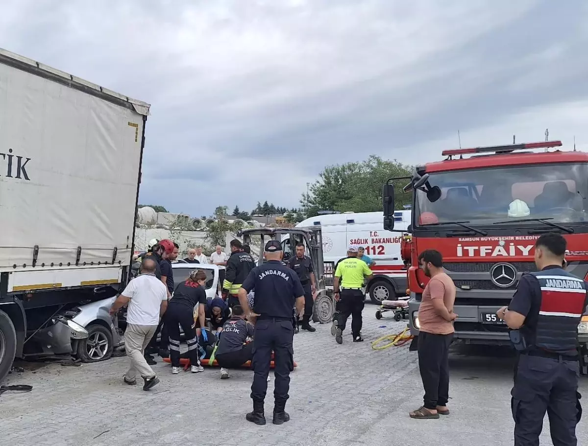 Samsun'da Trafik Kazası: 1 Ölü, 3 Yaralı