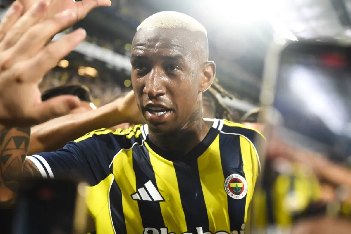 Talisca'dan transfer olacağı iddialarına cevap