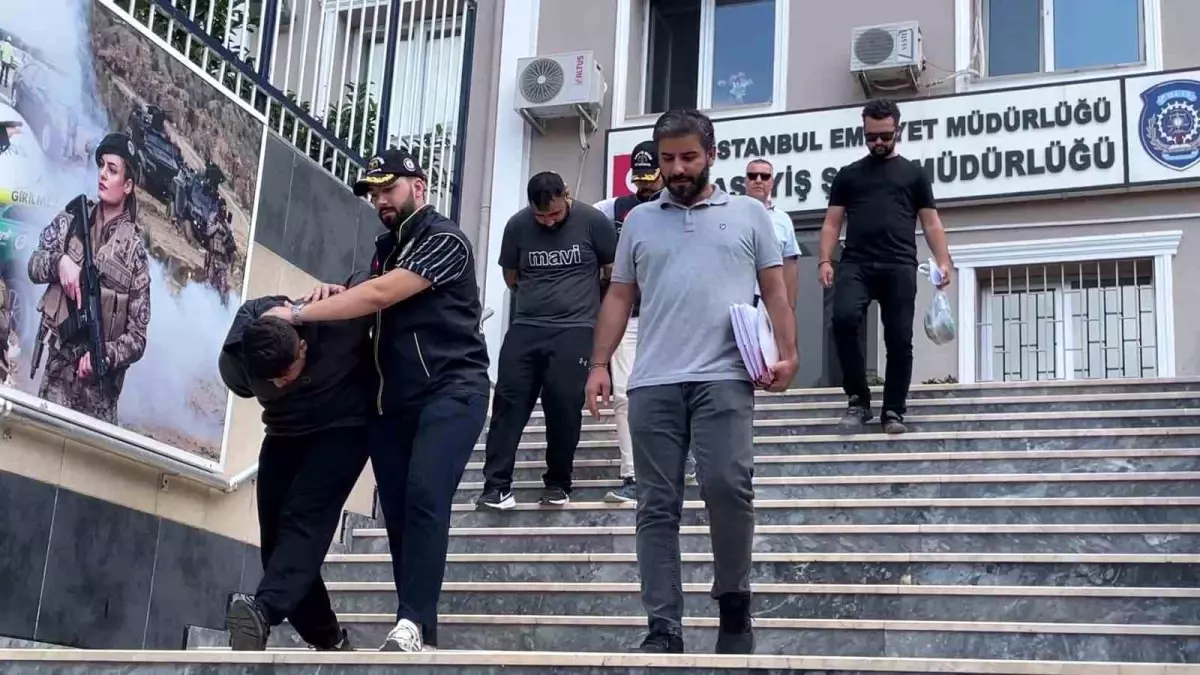 İstanbul Ümraniye'de Hırsızlık Operasyonu: İki Şüpheli Yakalandı