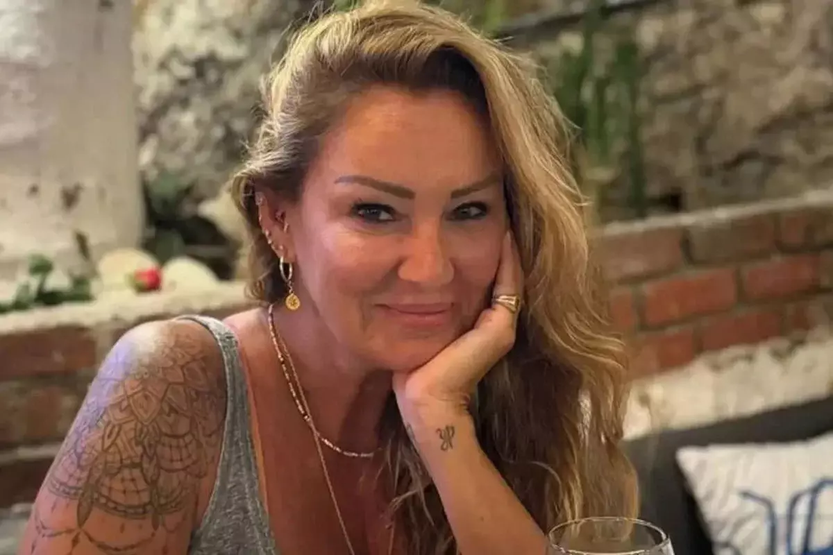 Yoga paylaşımına gelen yoruma sinirlendi! Pınar Altuğ'dan sert çıkış