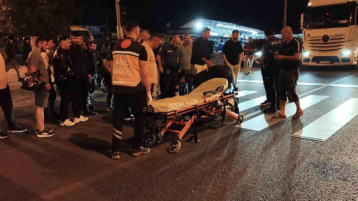 Düzce'de Motosiklet Yaya Çarptı: 1 Yaralı