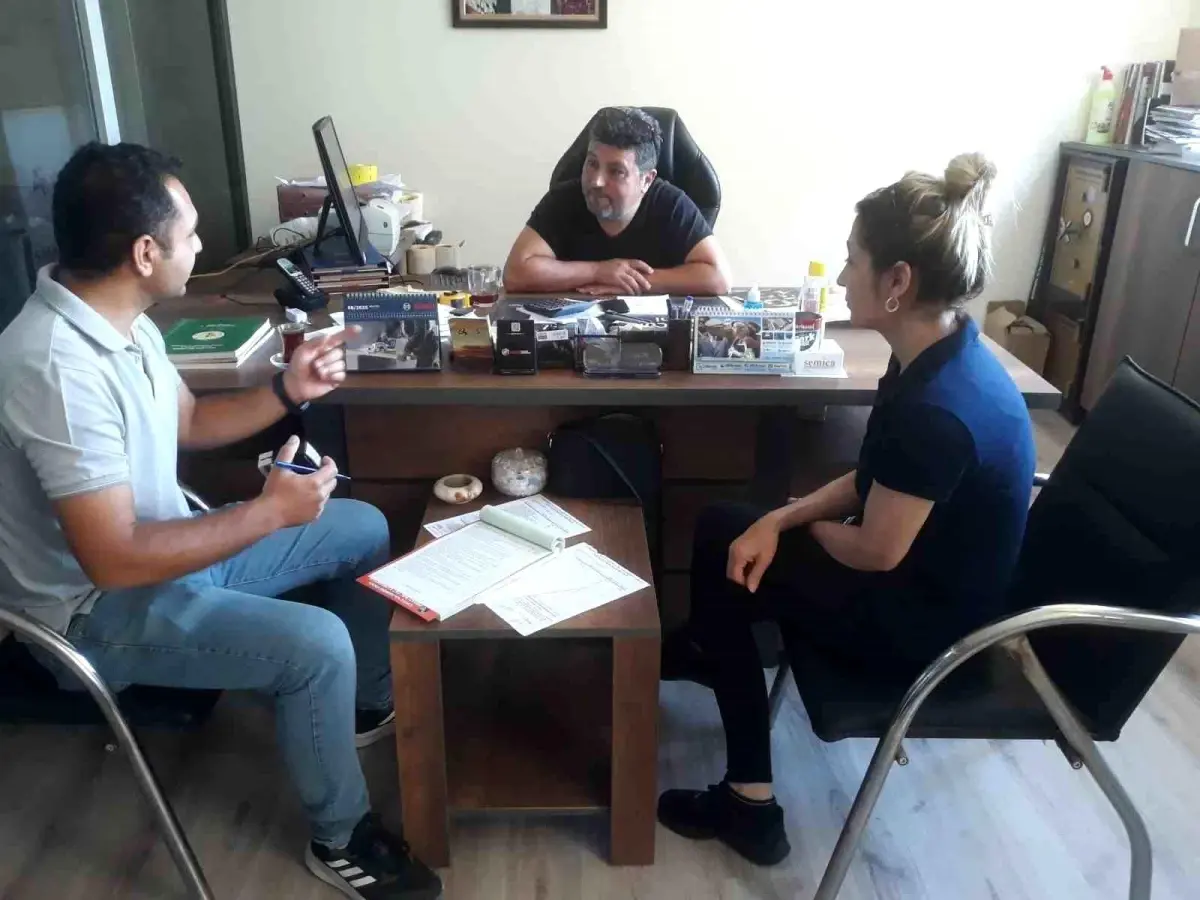 Kuşadası'nda Zirai İlaç Bayilerine Denetim