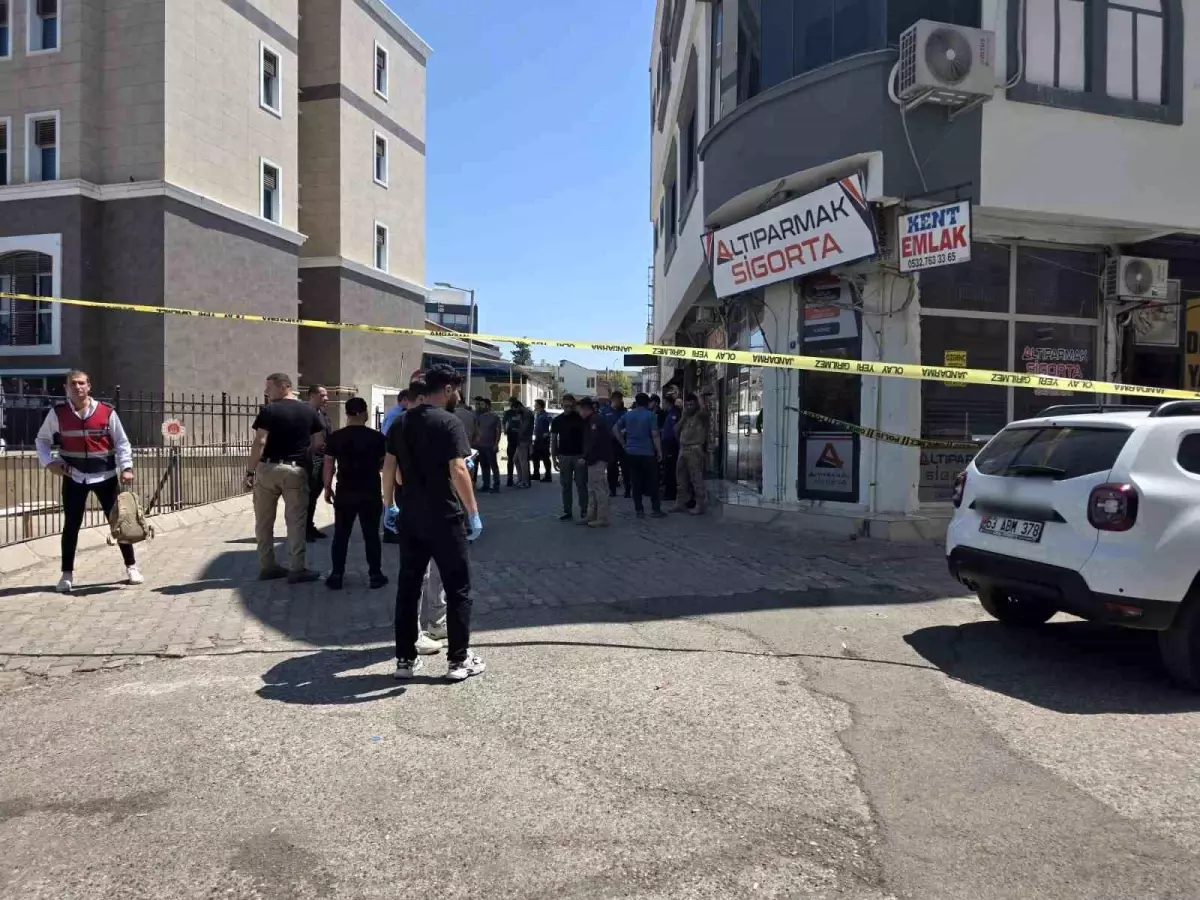 Siverek'te Jandarma Aracına Silahlı Saldırı: 2 Zanlı Yaralandı