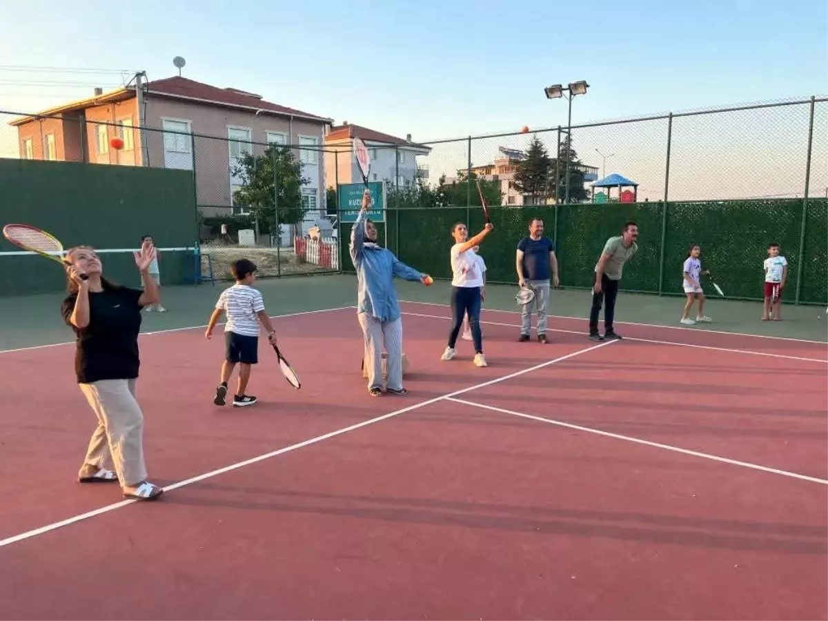 Denizli'de Aile Yılı Spor Şenliği coşkusu