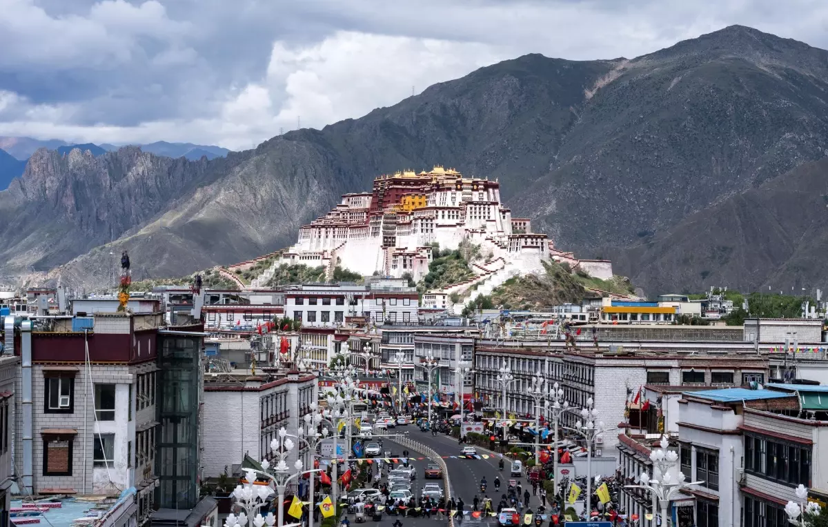 Tibet'in 60. Kuruluş Yıldönümü Kutlamaları Başladı