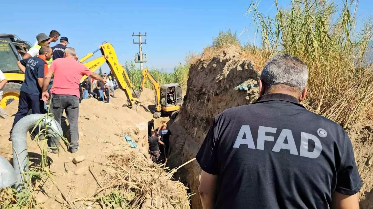 Aydın'da Göçük Altında Kalan Baba Kurtuldu, Oğlu Hayatını Kaybetti