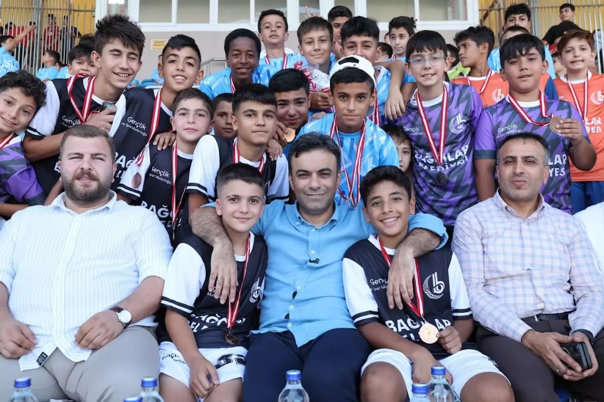 Bağcılar'da Gençler İçin Yeni Spor ve Gençlik Projeleri