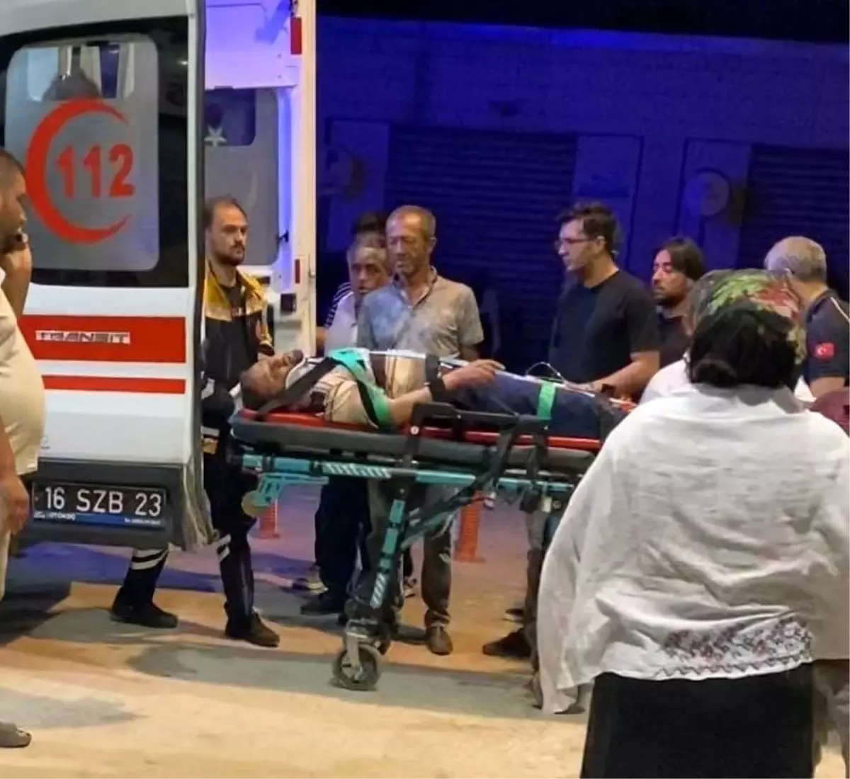 Bursa'da Traktör Devrildi, Sürücü Ağır Yaralandı