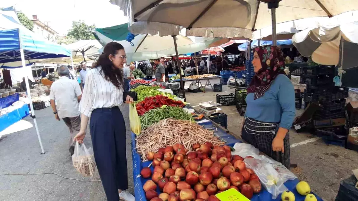 Kaymakam Ceyda Durmaz, Mudurnu'da Esnaf ve Vatandaşlarla Bir Araya Geldi