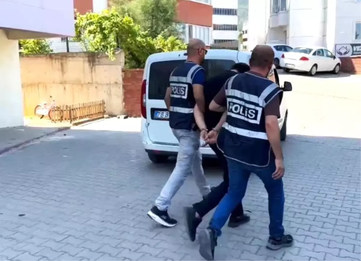 Dolandırıcılık Girişimi: Jandarma Kılığına Giren Şüpheli Tutuklandı